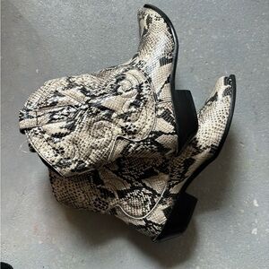 Snakeskin Schutz Desi Cowboy Boots